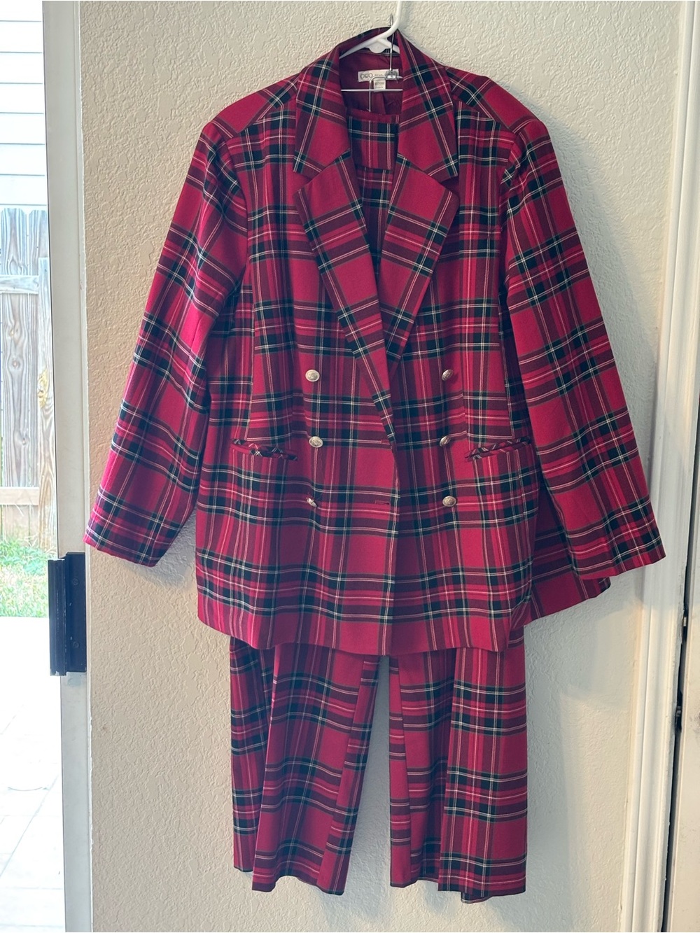 Women 18W Red Tartan Plaid Double Breasted Pantsuit Set Gold Buttons 2Pc